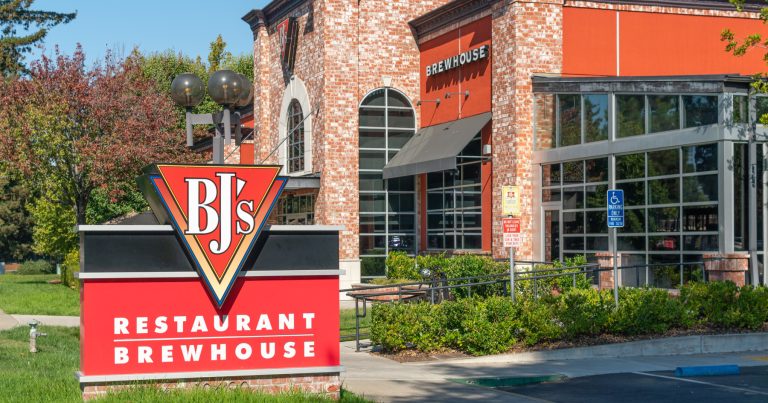 BJ’s Restaurants gets some help from Ron Shaich’s Act III Holdings