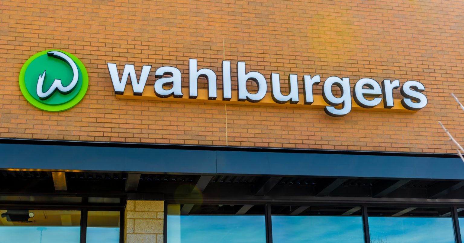 Hy-Vee to close 79 Wahlburgers locations