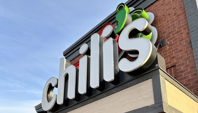 In a tough year for restaurant stocks, a few names stood out