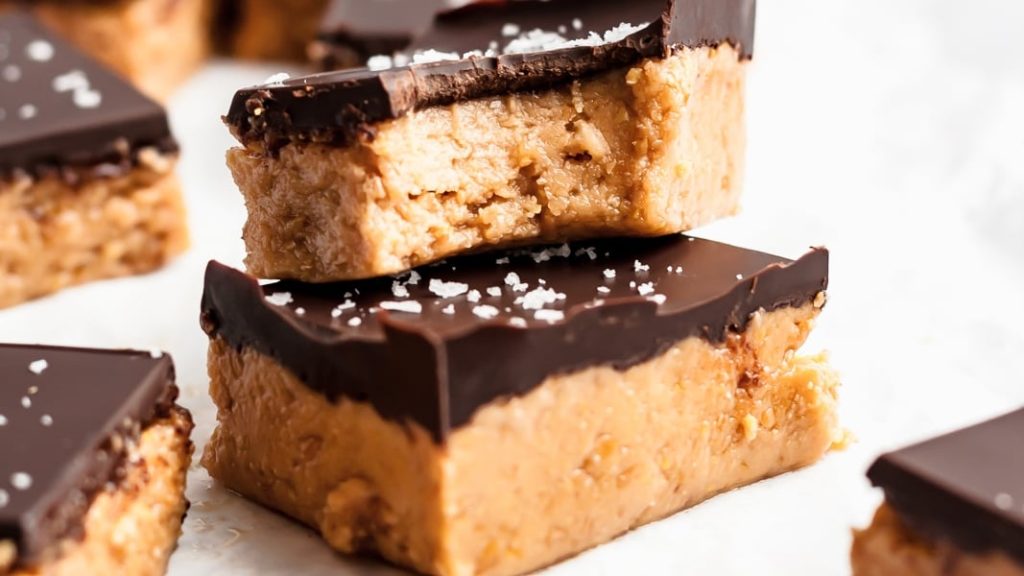 No Bake Chocolate Peanut Butter Protein Bars