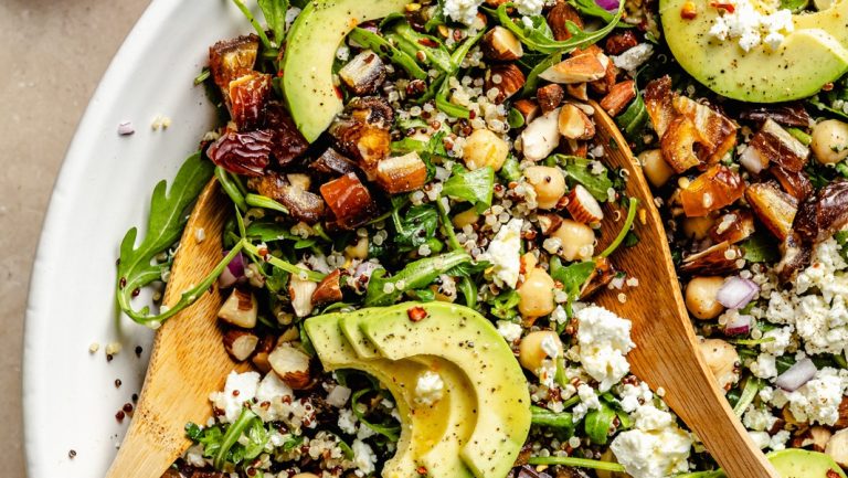 High Protein Chickpea Arugula Quinoa Salad