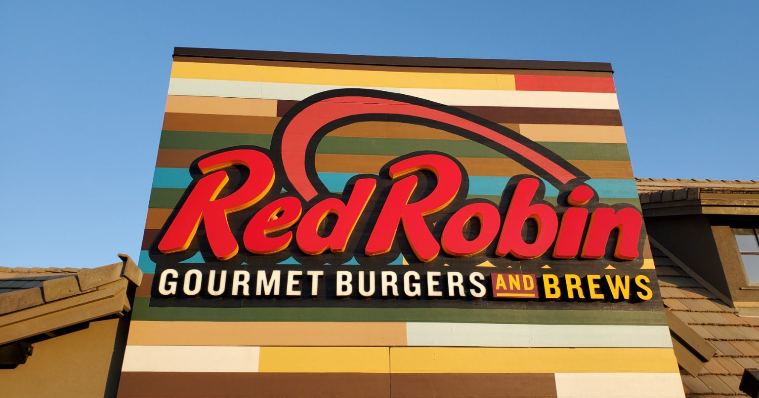 Red Robin CMO Kevin Mayer leaves the company